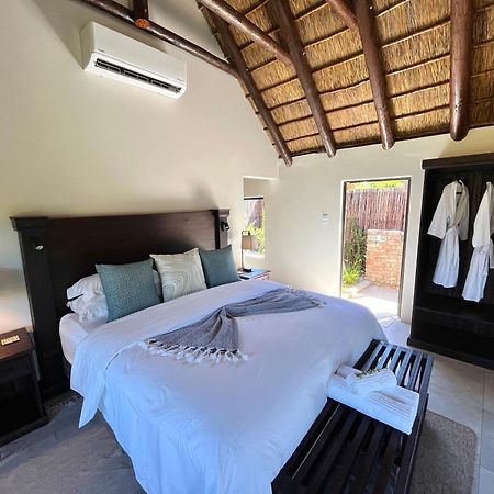 Charihandra Game Lodge アッド エクステリア 写真