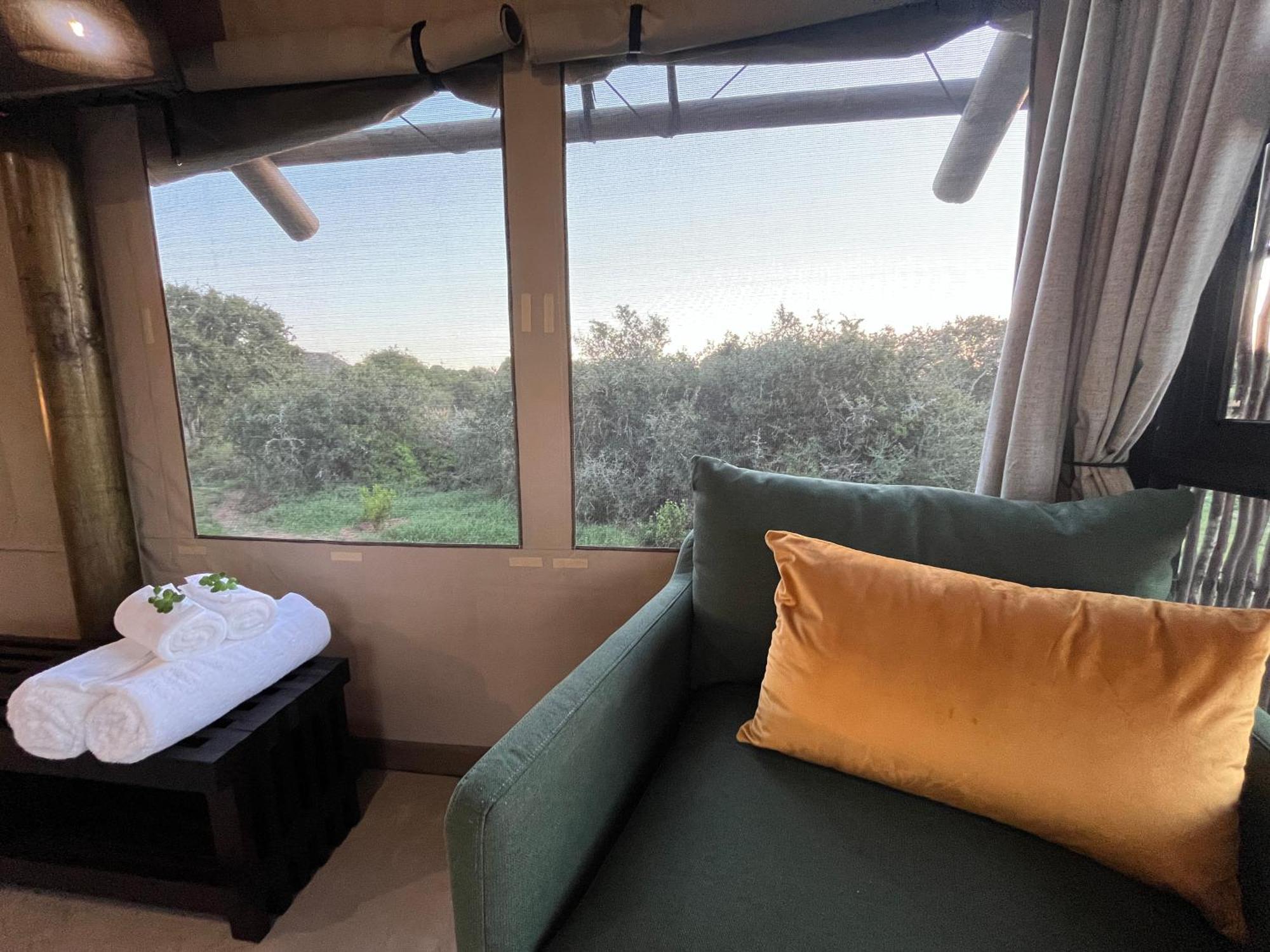 Charihandra Game Lodge アッド エクステリア 写真